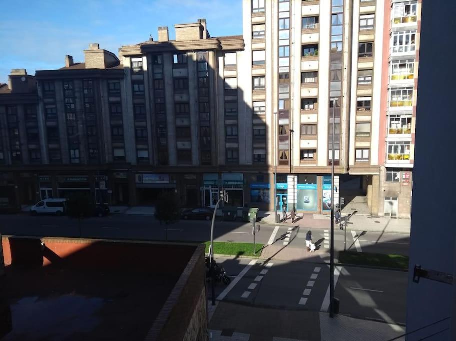Apartamento Aviles, Centro Ciudad Екстериор снимка